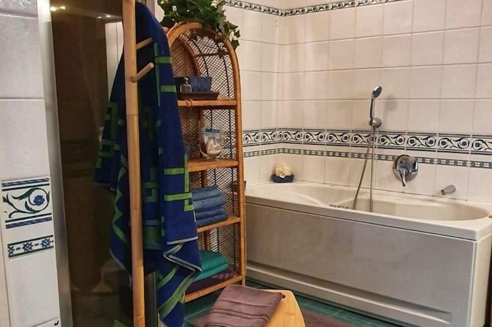 Photo of Bathroom in Lessona