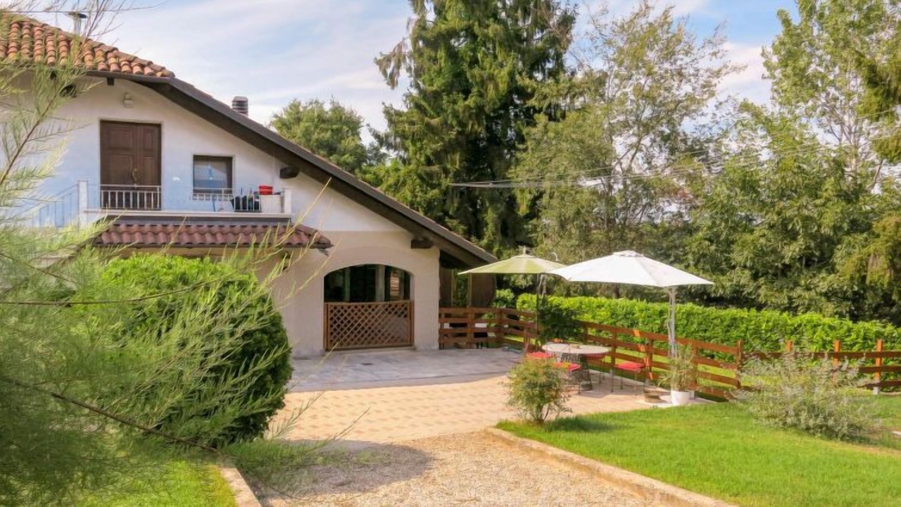 Photo of Outdoor in Roatto