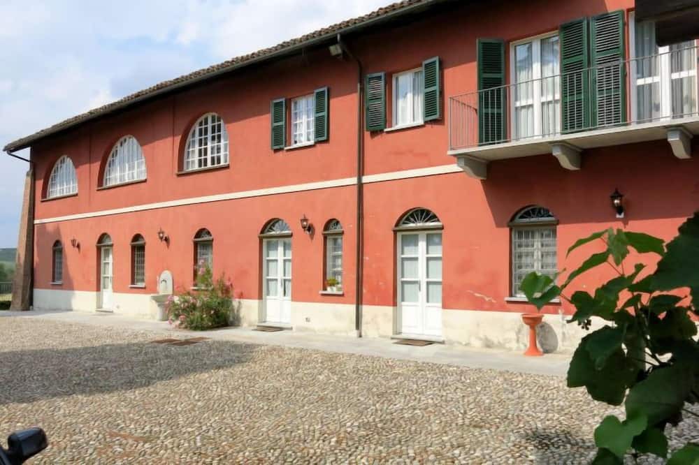 Photo of Outdoor in Montemagno
