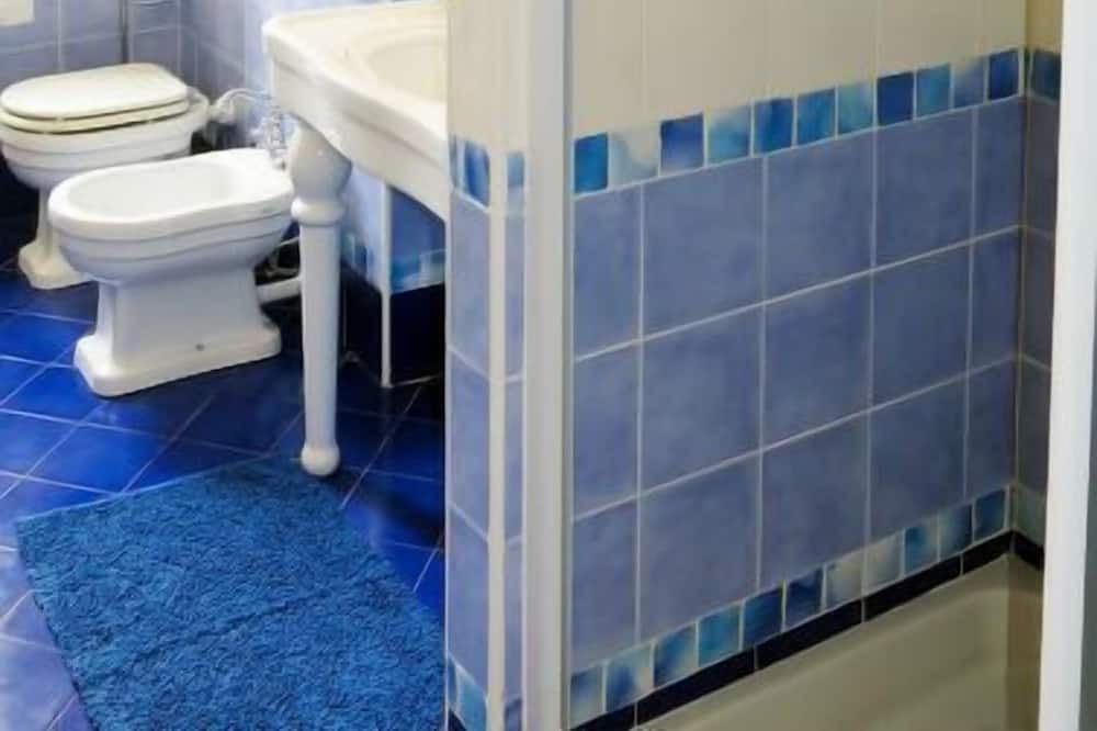 Photo of Bathroom in Montemagno