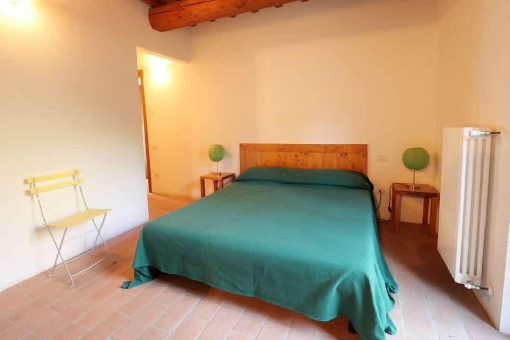 Photo of Bedroom in Montieri