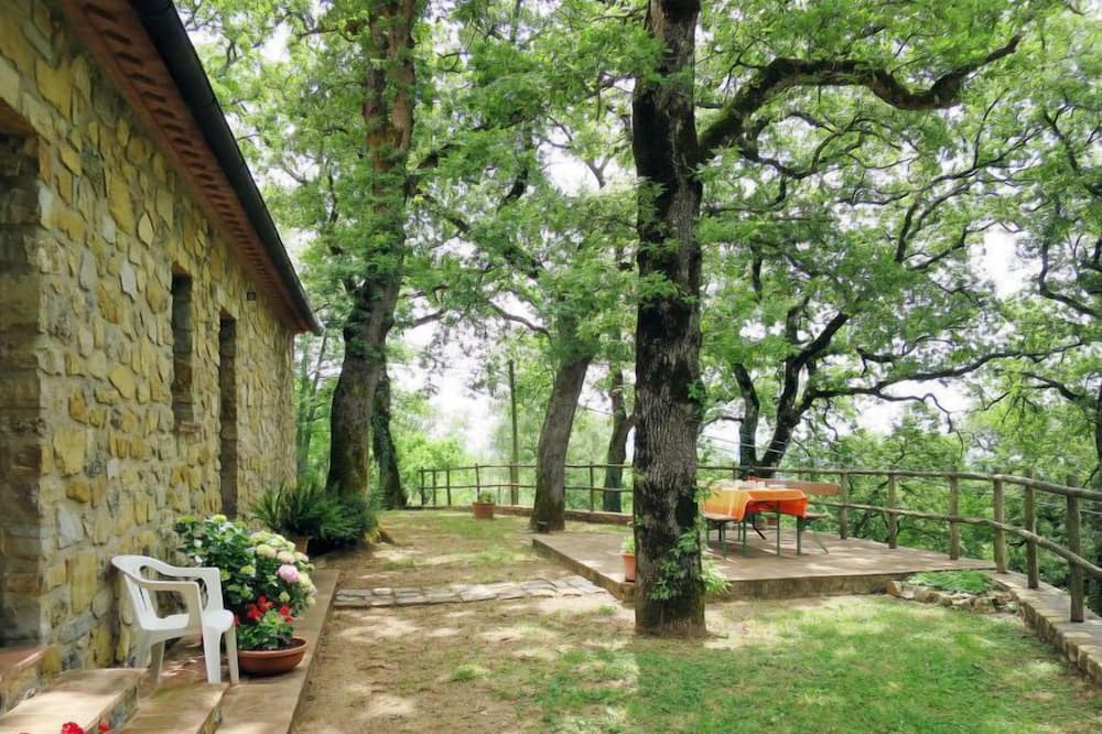 Photo of Outdoor in Montieri