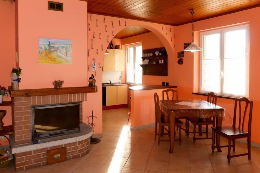 Photo of Livingroom in Aurano