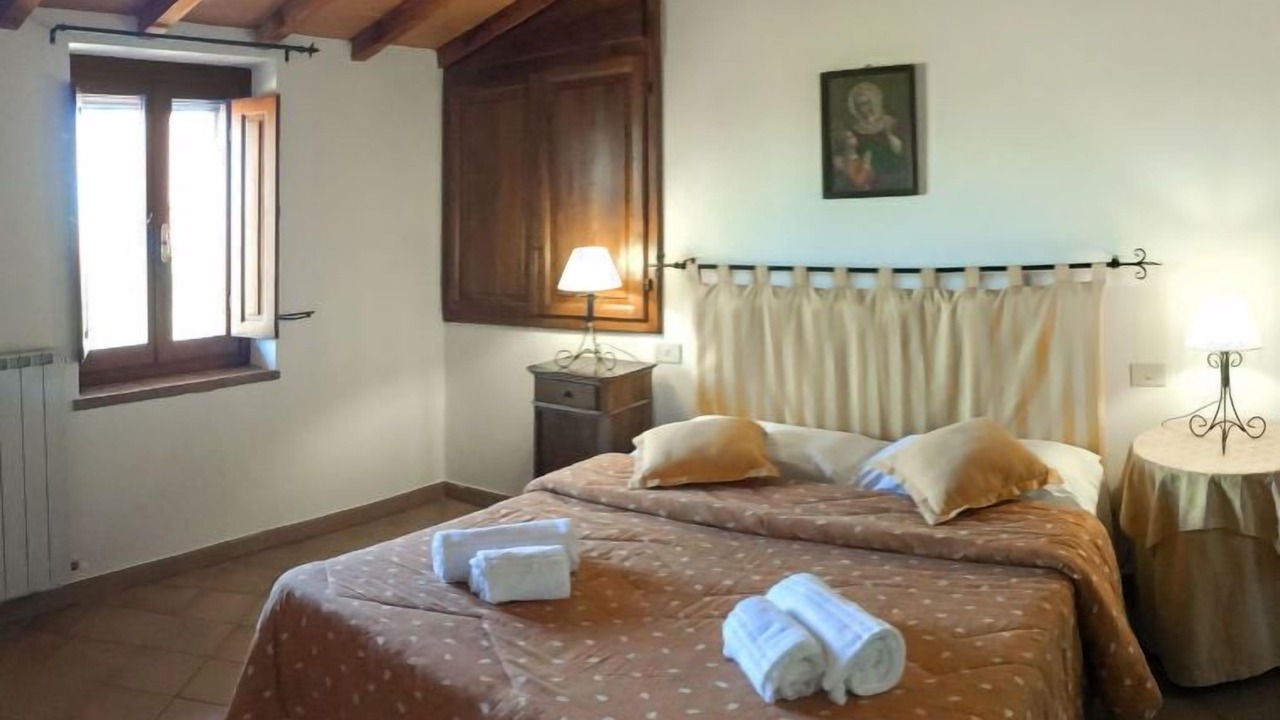 Photo of Bedroom in Teverina di Cortona