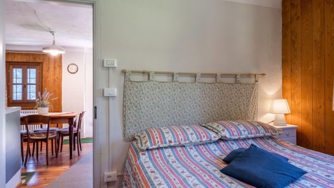 Photo of Bedroom in San Damiano Macra