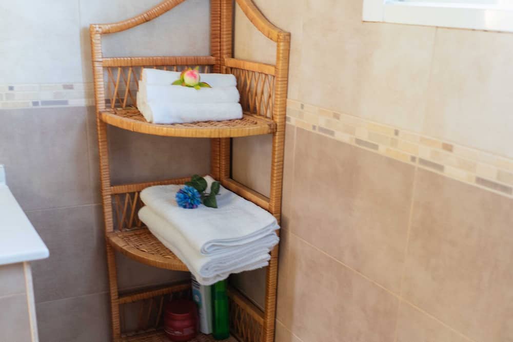 Photo of Bathroom in Almodovar del Rio