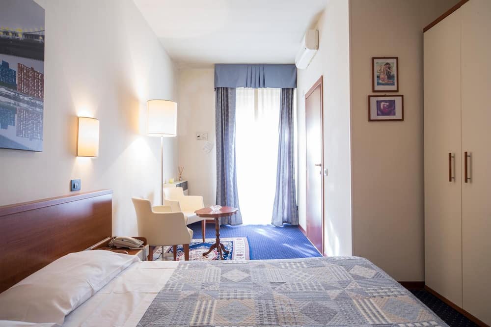 Photo of Bedroom in Crespellano