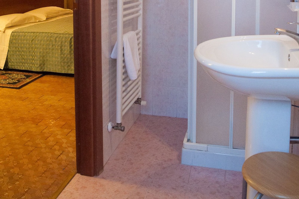 Photo of Bathroom in Crespellano