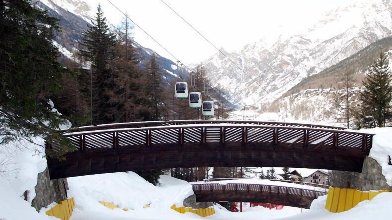 Photo of Others in Cogne