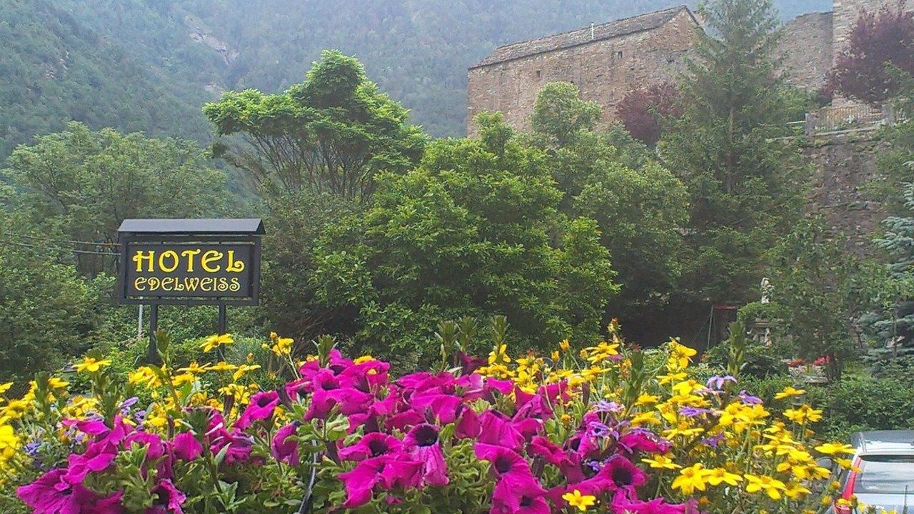 Photo of Outdoor in Torla