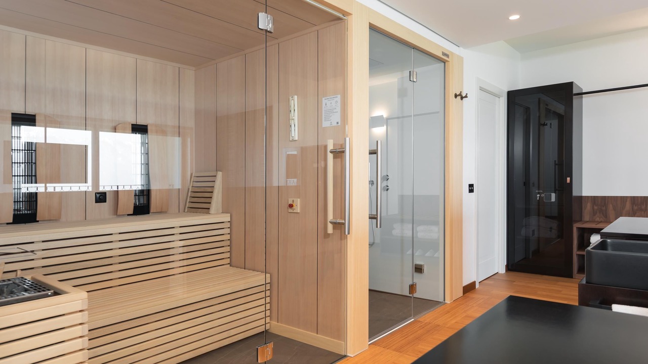 Photo of Bedroom in Navazzo