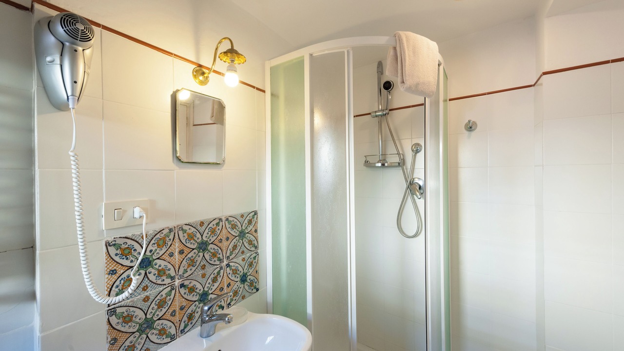 Photo of Bathroom in Venafro