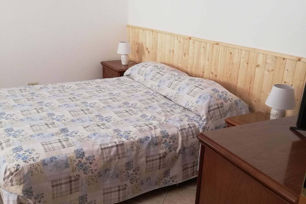 Photo of Bedroom in Pornassio