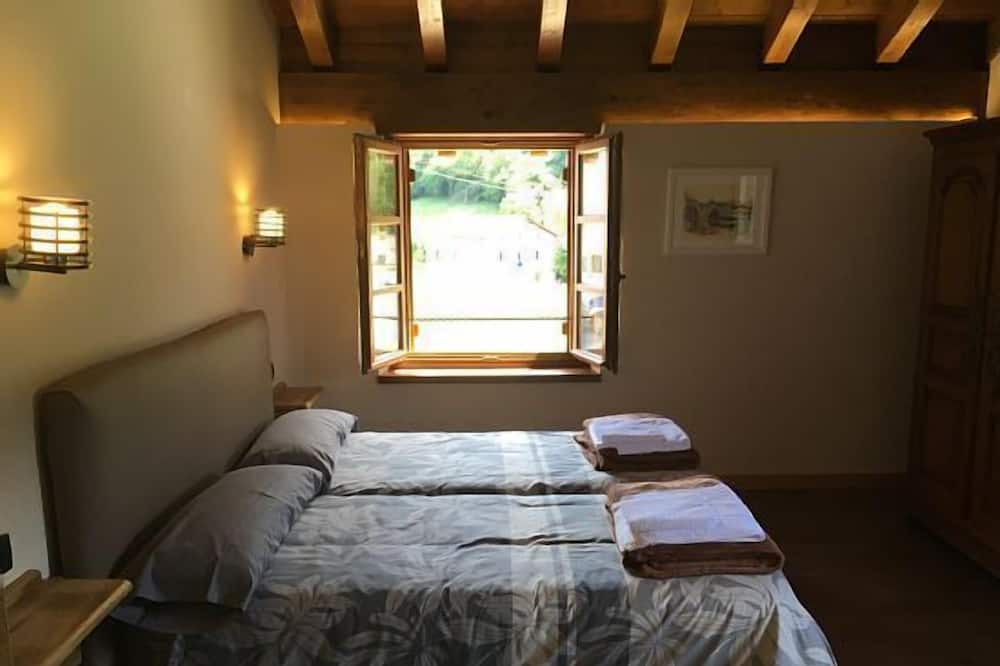 Photo of Bedroom in Erro