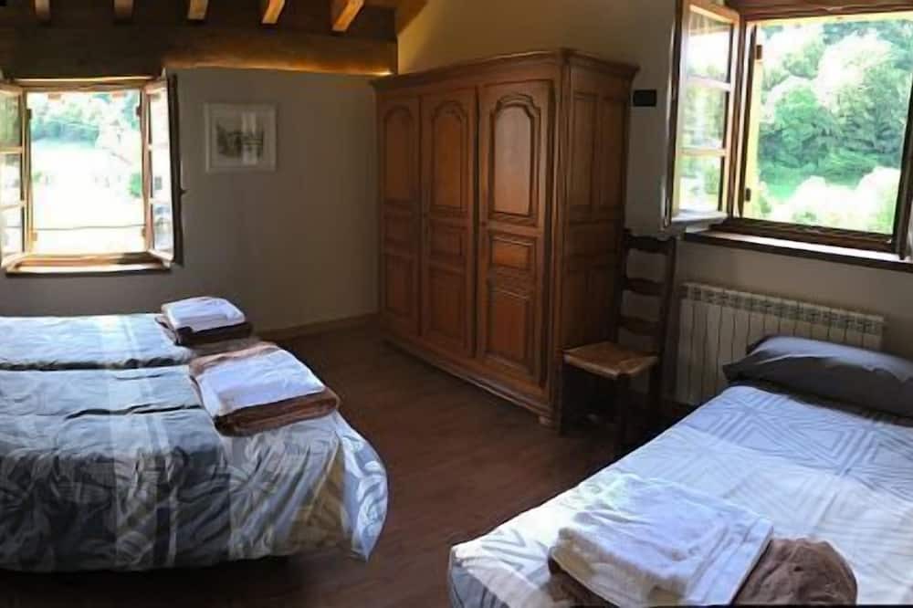 Photo of Bedroom in Erro
