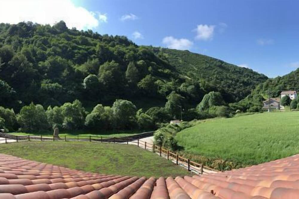 Photo of Outdoor in Erro
