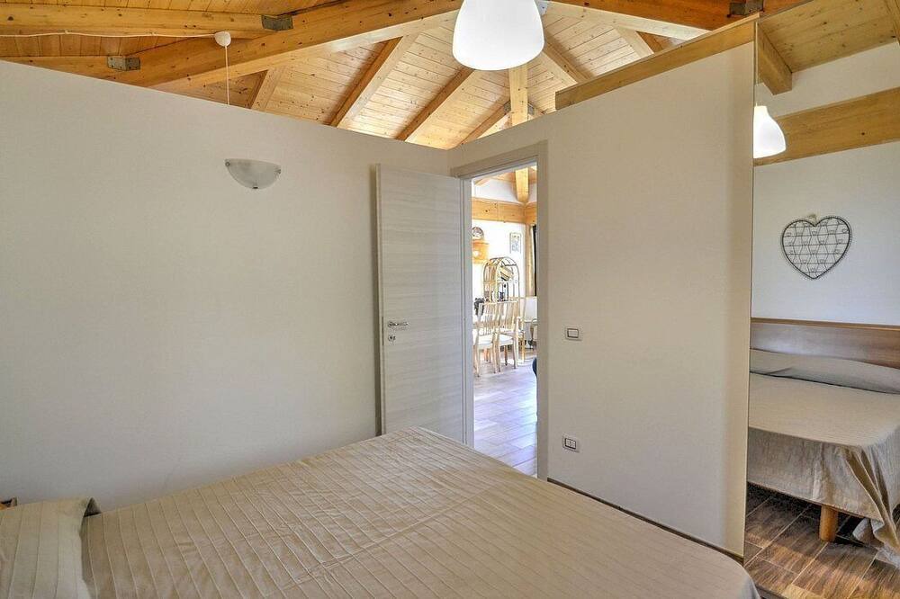 Photo of Bedroom in Sessa Aurunca