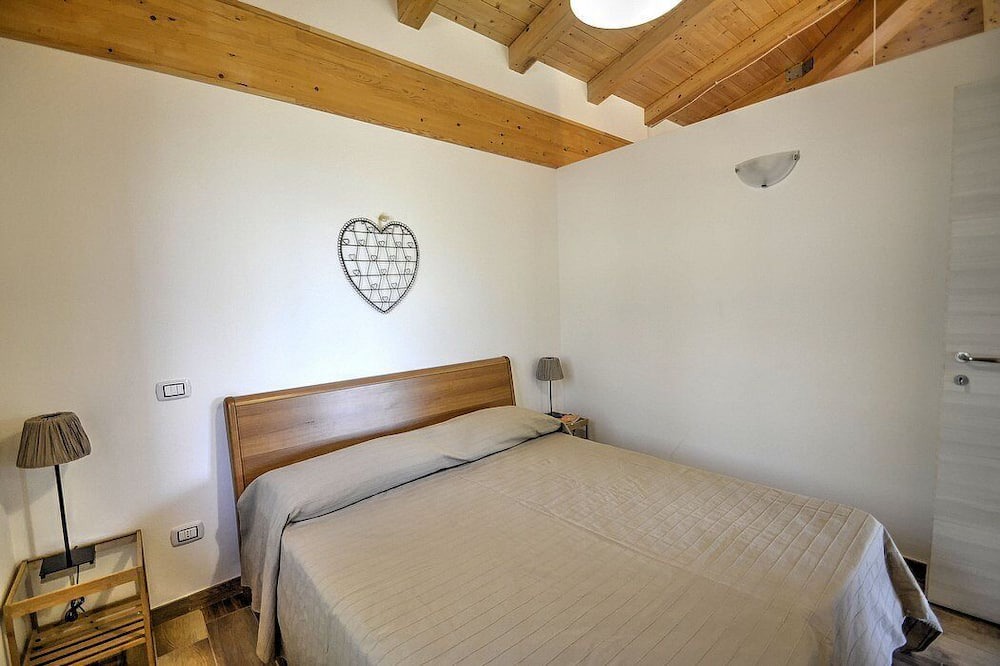 Photo of Bedroom in Sessa Aurunca