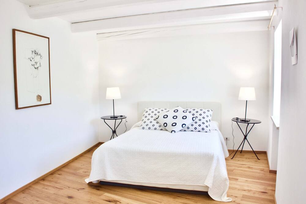 Photo of Bedroom in Lunetta