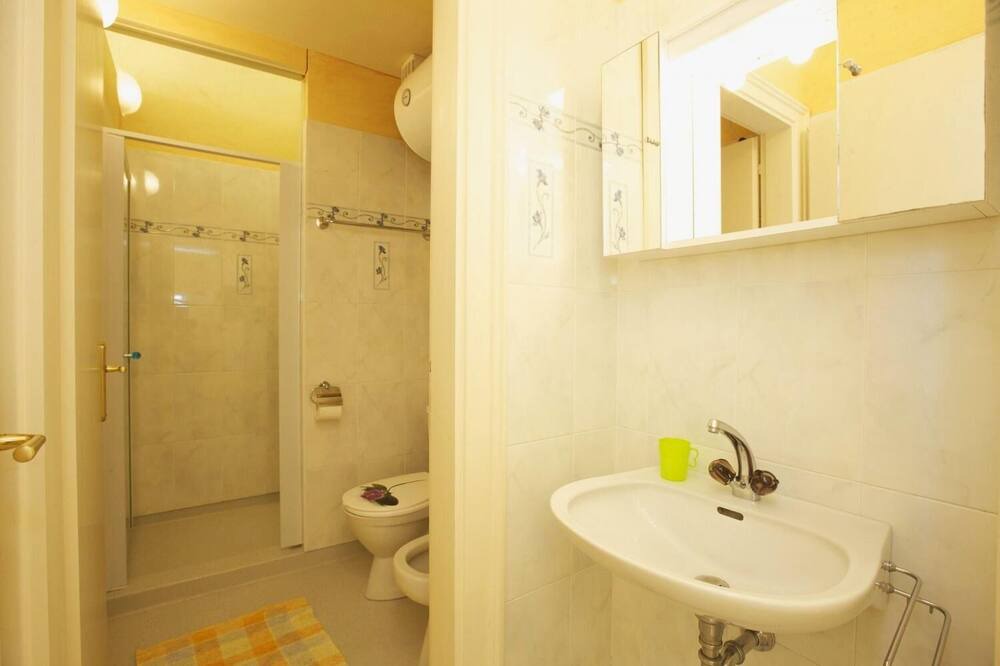 Photo of Bathroom in Susello