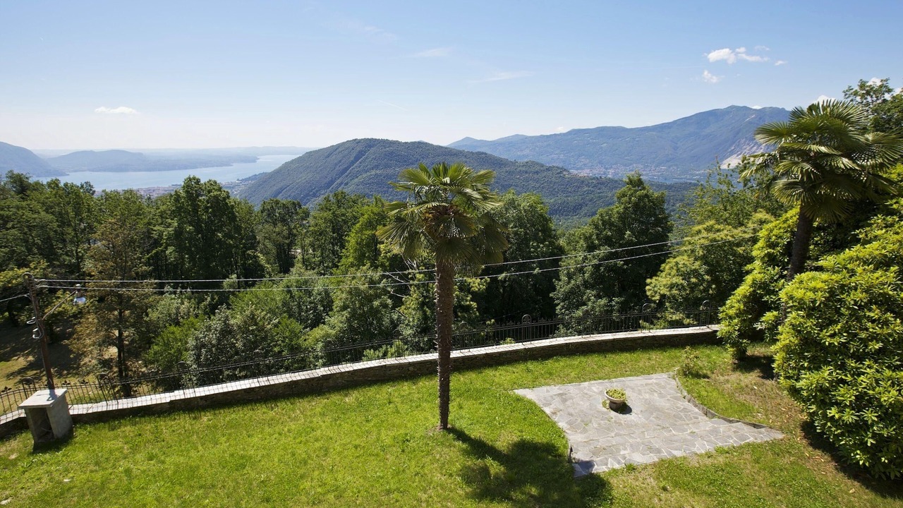 Photo of Outdoor in Comero