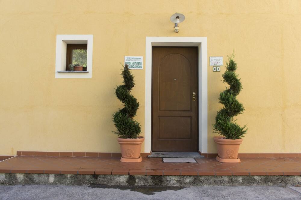 Photo of Outdoor in Casanova Lerrone