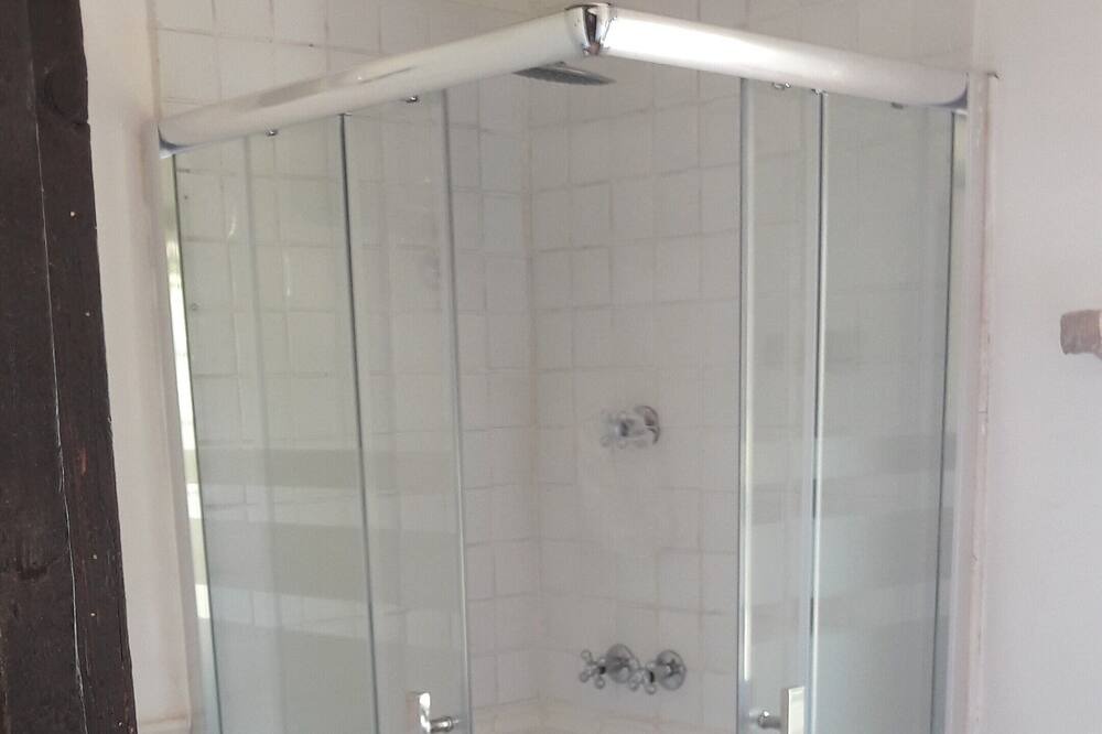 Photo of Bathroom in Pontinia