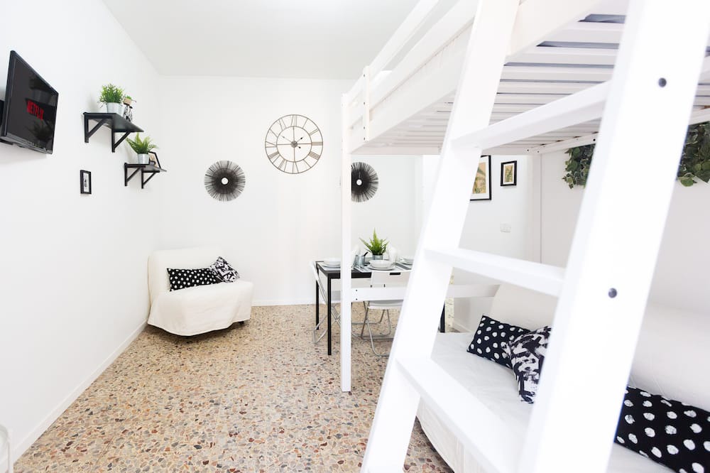 Photo of Livingroom in Zona Padova
