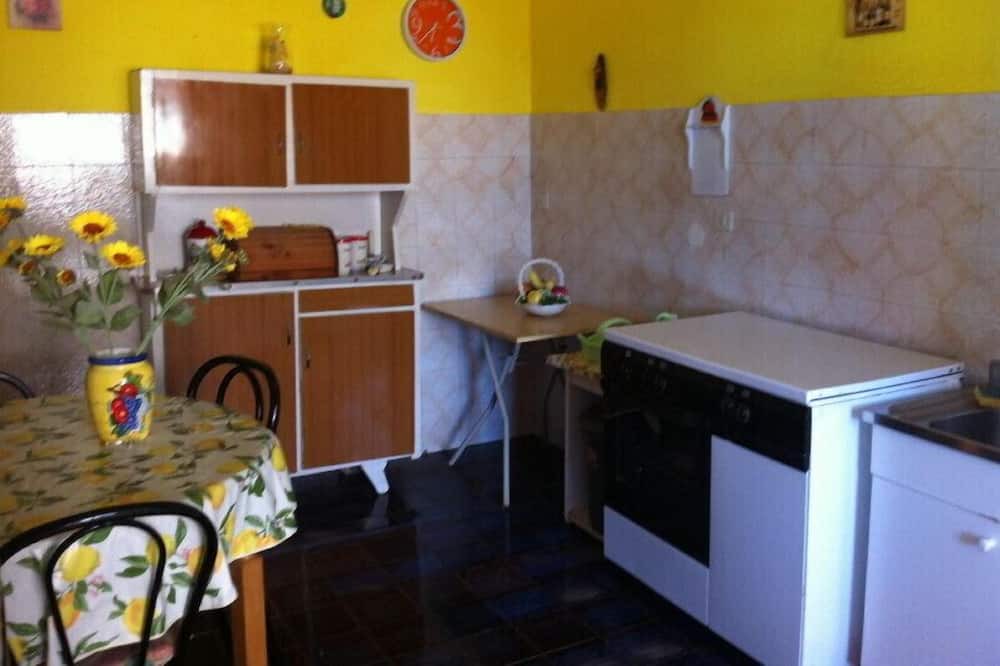 Photo of Kitchen in Pantelleria