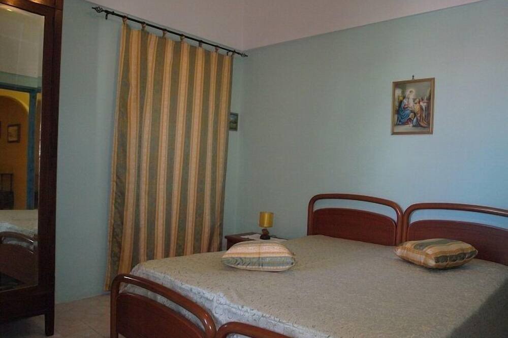 Photo of Bedroom in Pantelleria