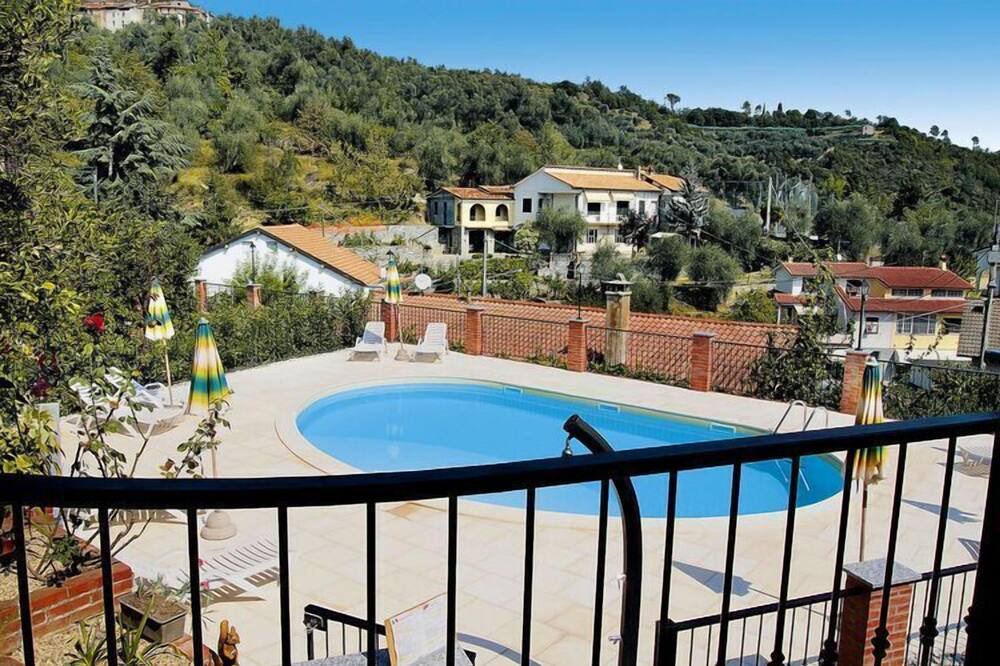 Photo of Outdoor in Casanova Lerrone