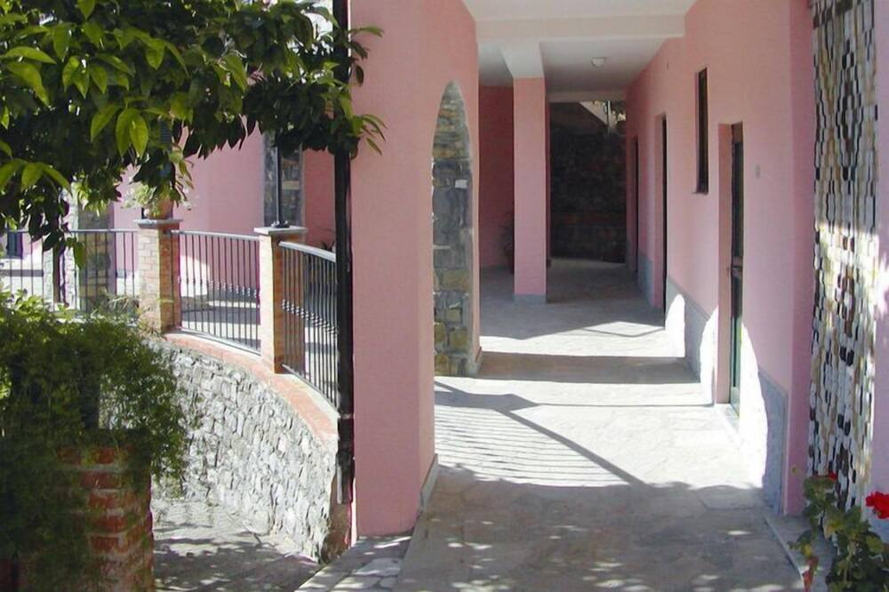 Photo of Outdoor in Casanova Lerrone