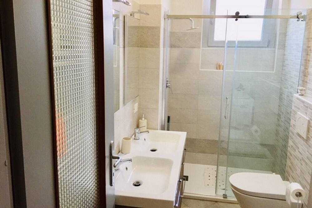 Photo of Bathroom in Pettenasco