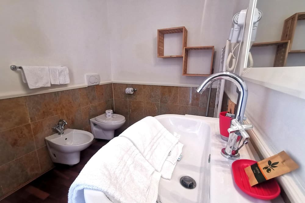 Photo of Bathroom in Meina