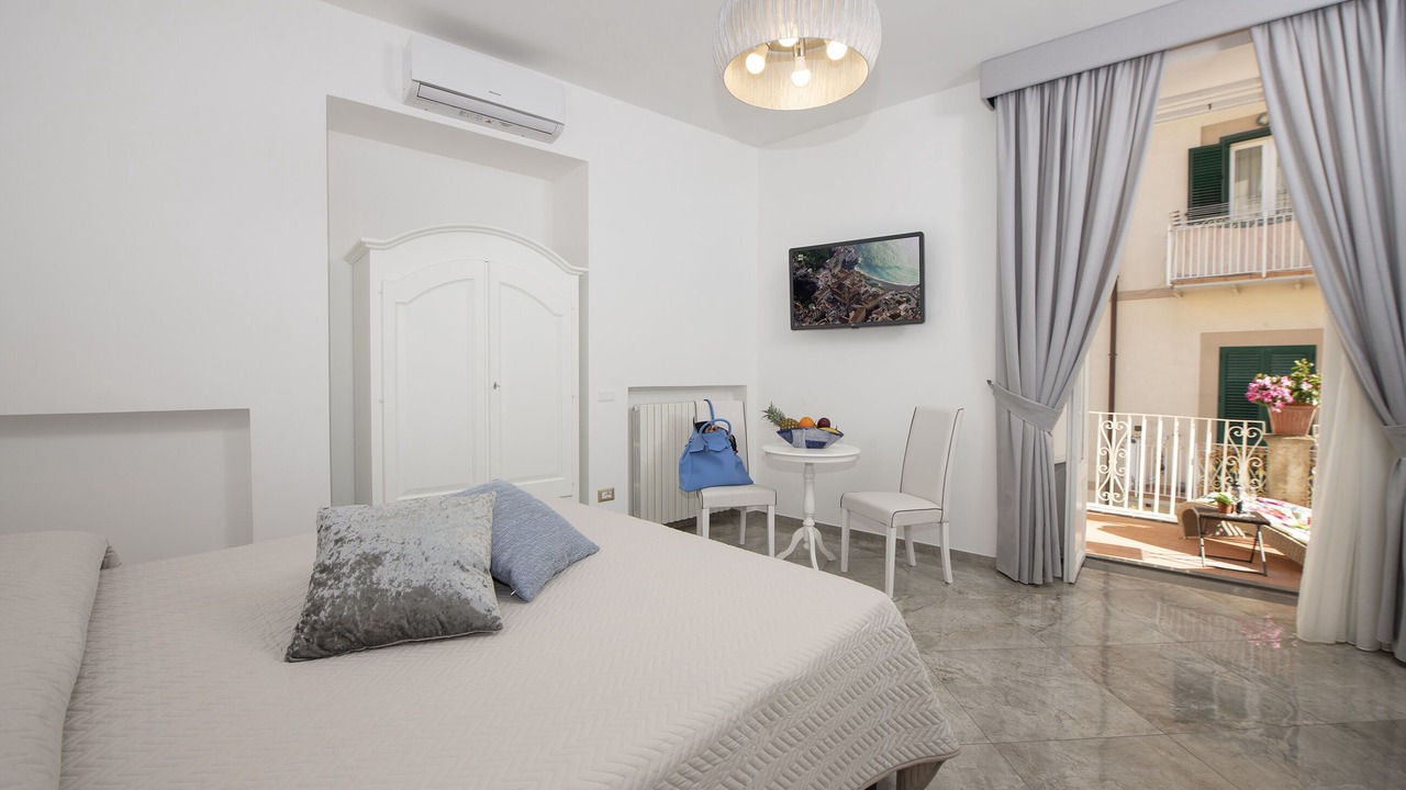 Photo of Bedroom in Amalfi