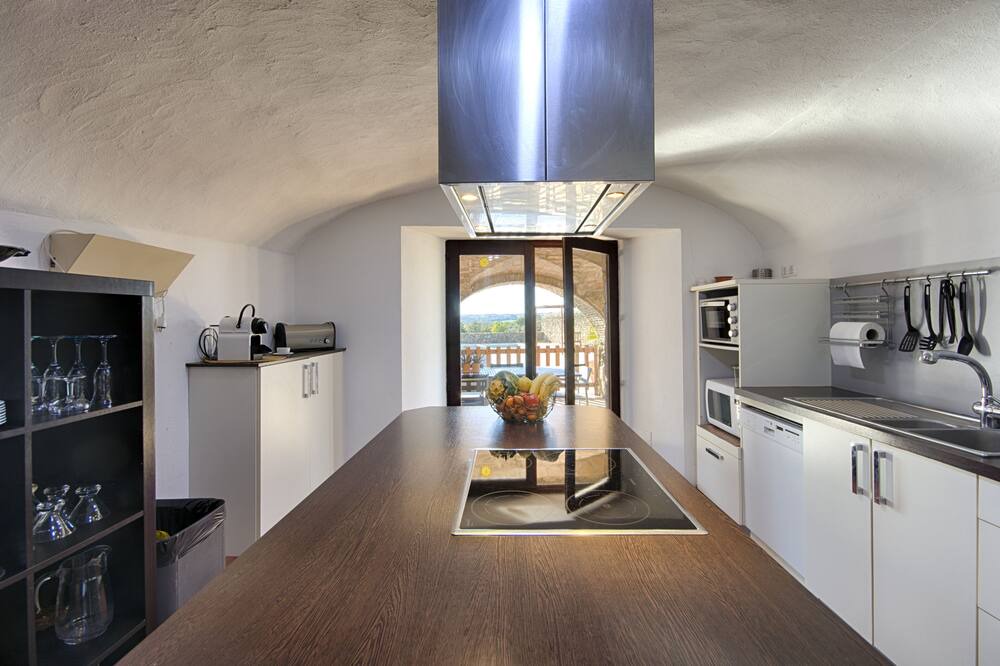 Photo of Kitchen in Llado