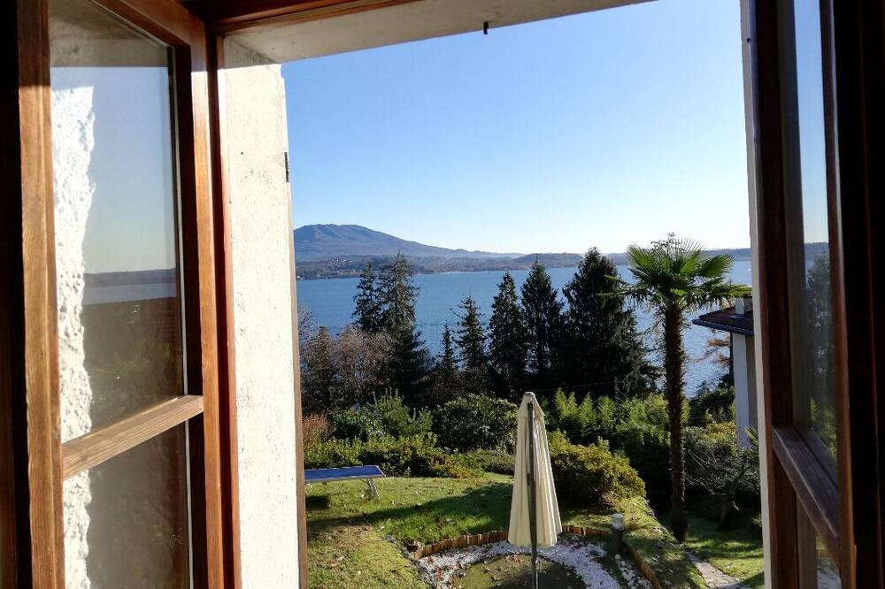 Photo of Patio Balcony in Belgirate
