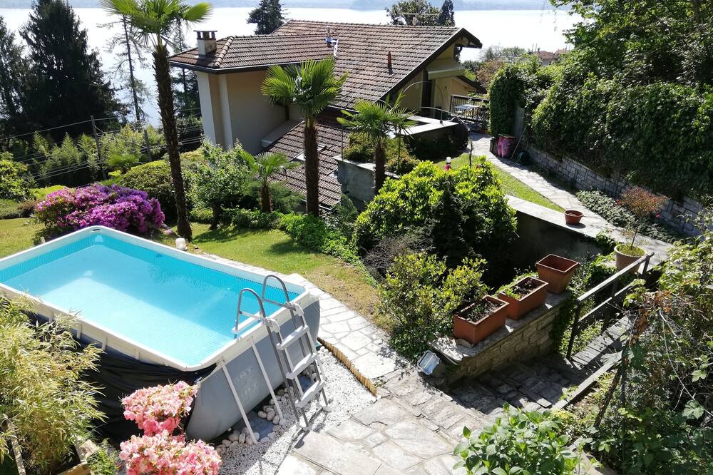 Photo of Outdoor in Belgirate