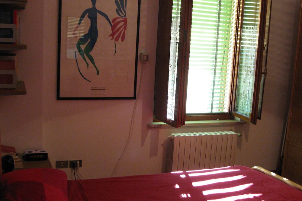 Photo of Bedroom in Mantua