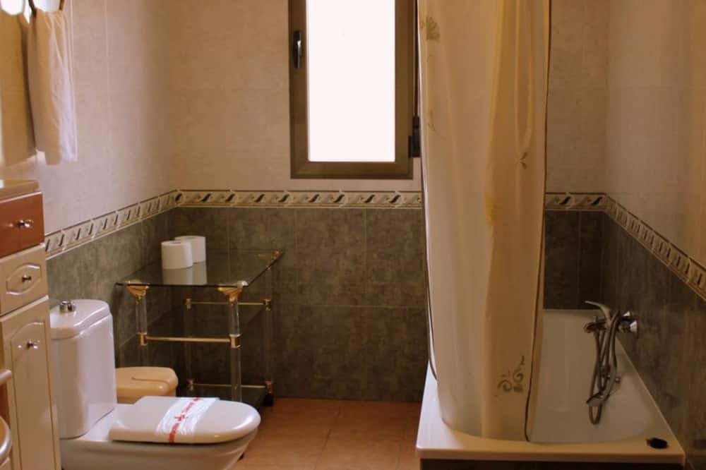 Photo of Bathroom in Ossa de Montiel