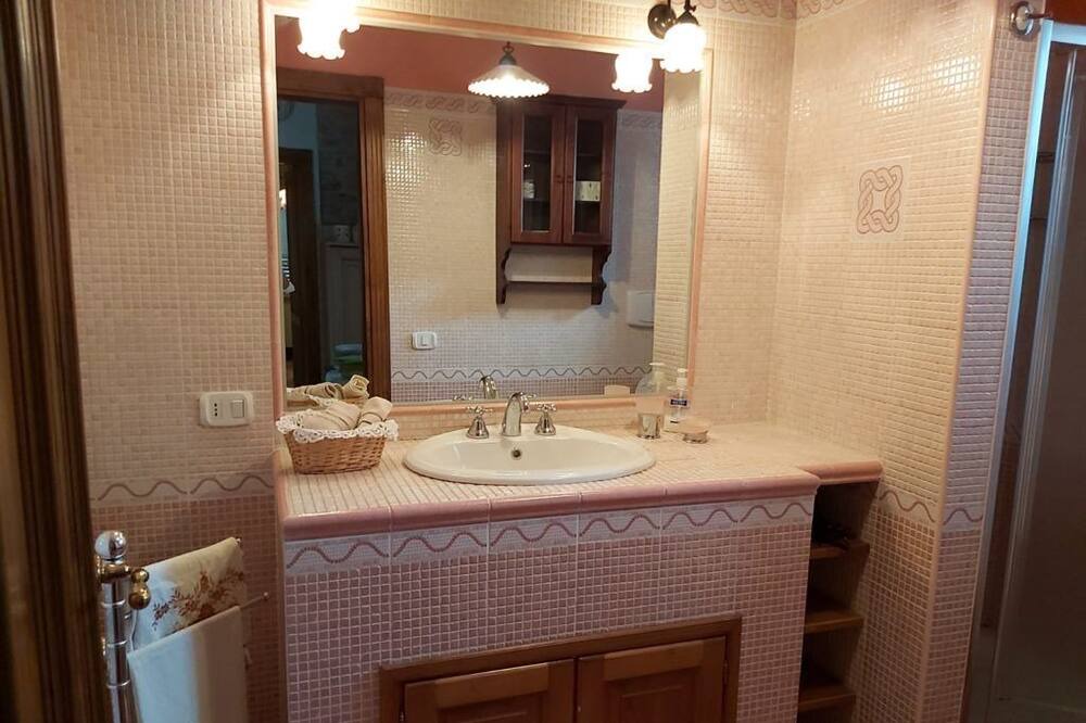 Photo of Bathroom in Agnone
