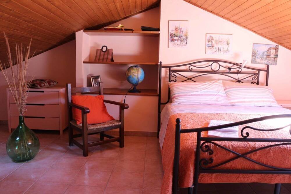 Photo of Bedroom in Agnone