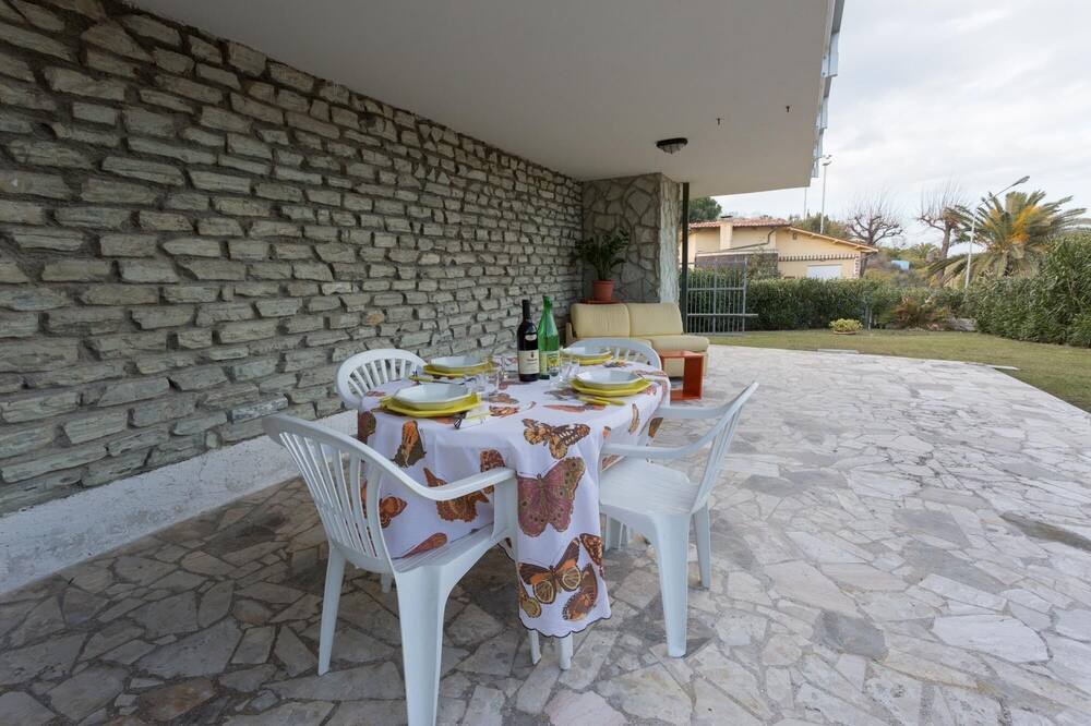 Photo of Patio Balcony in Campofilone