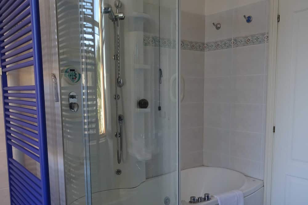 Photo of Bathroom in San Fermo della Battaglia