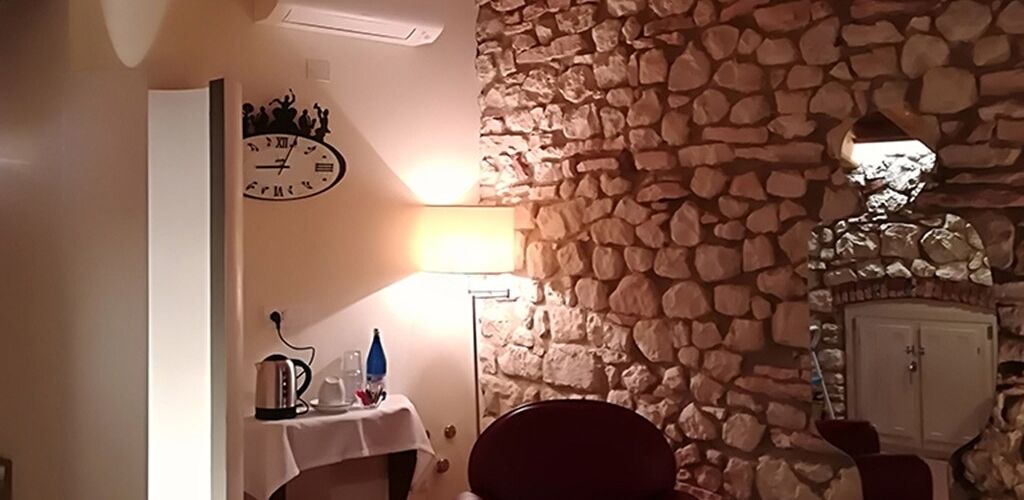 Photo of Bedroom in Valgatara