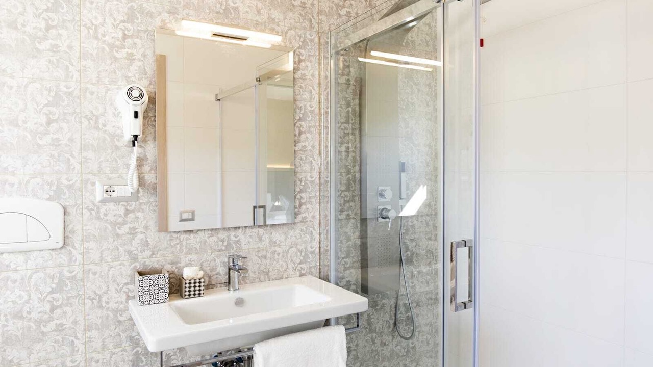 Photo of Bathroom in Lido