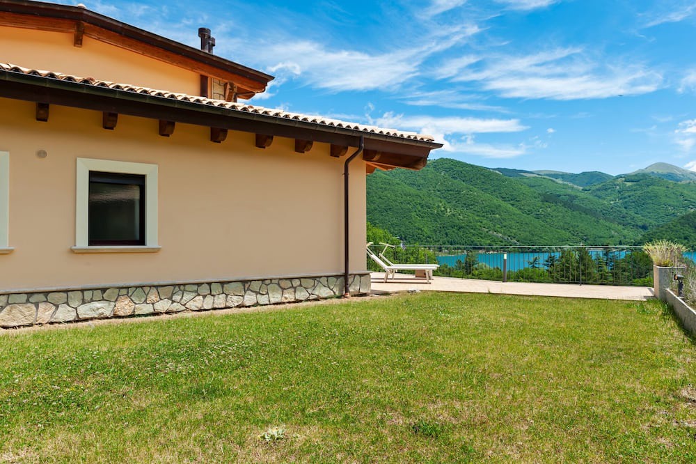 Photo of Outdoor in Villalago
