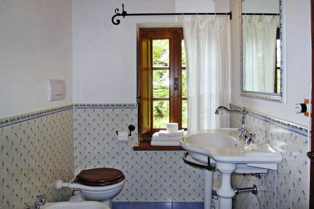 Photo of Bathroom in Ramazzano