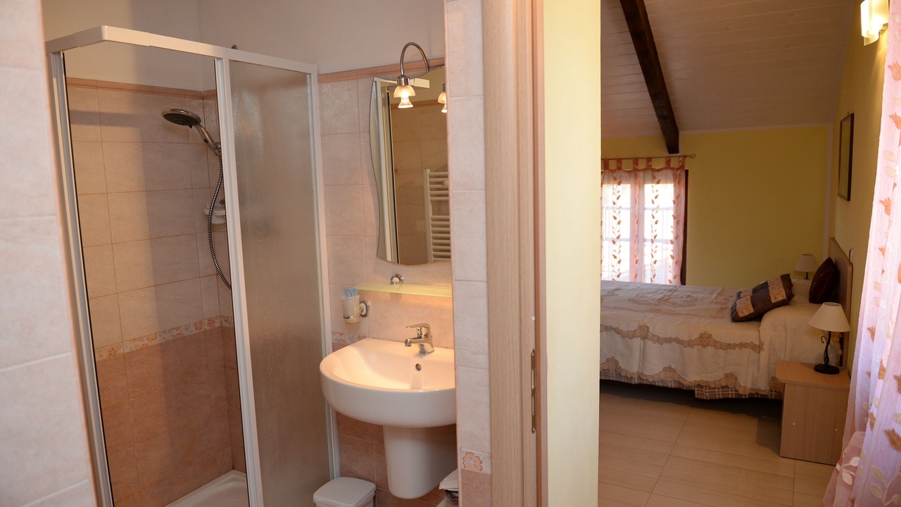 Photo of Bathroom in Valleandona
