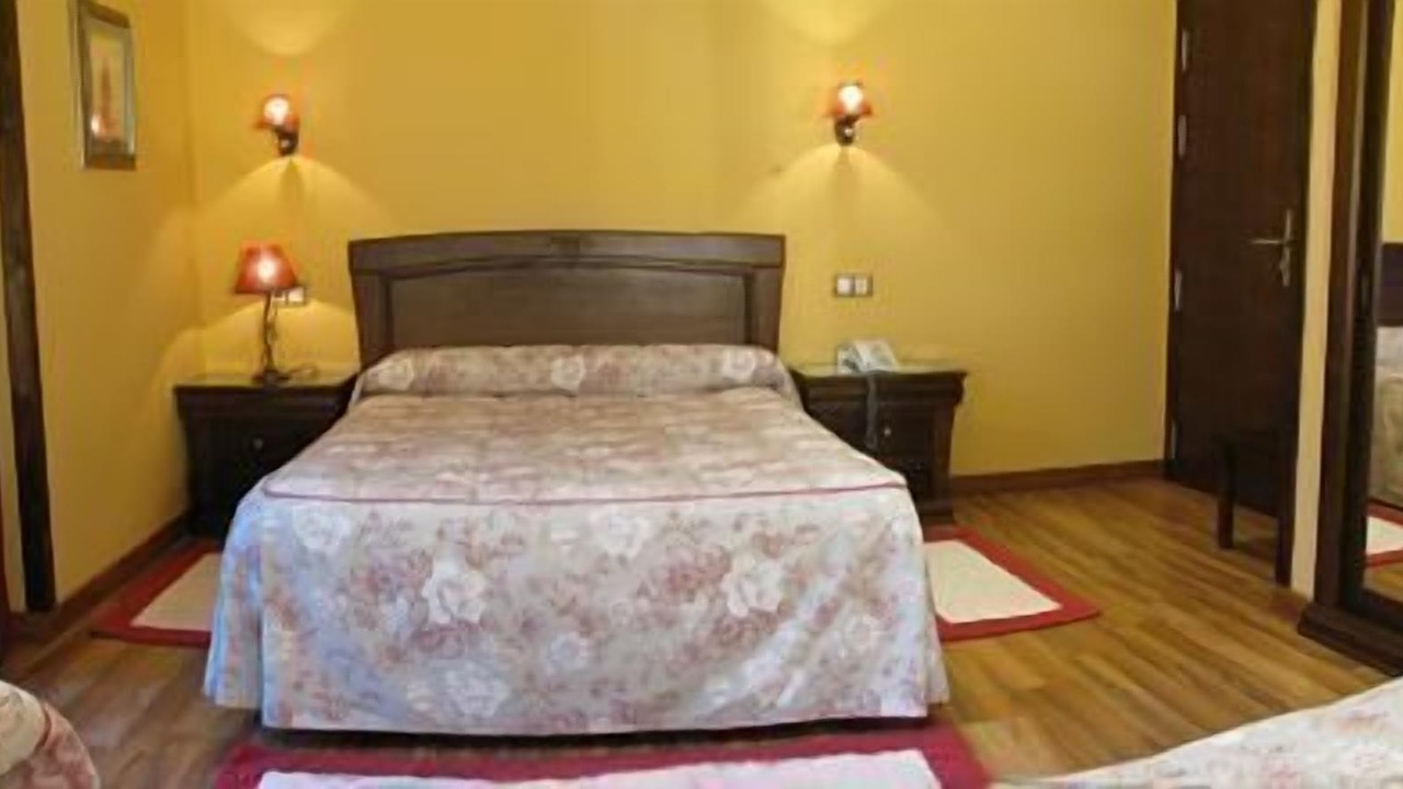 Photo of Bedroom in Onis